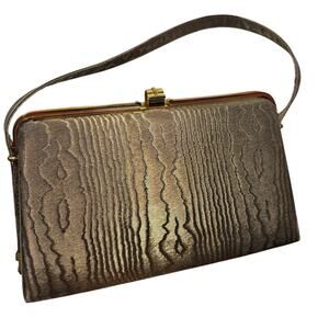 Vintage 60s Clutch Handbag With Gold Scalloped Clasp